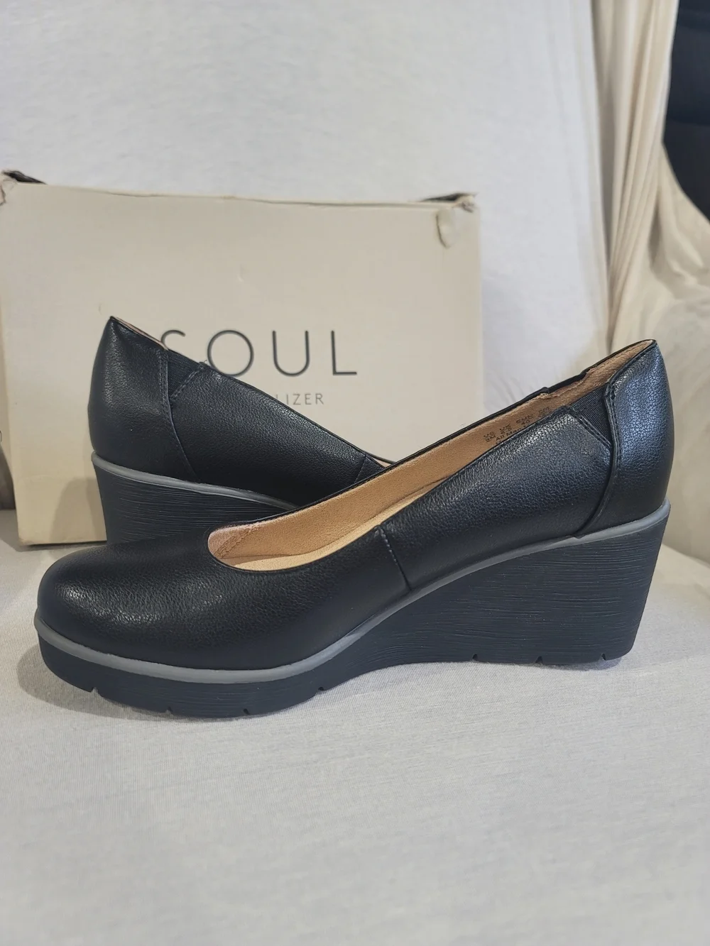 Soul Naturalizer About-Time Black Wedge Pumps Size 9 M New In Box